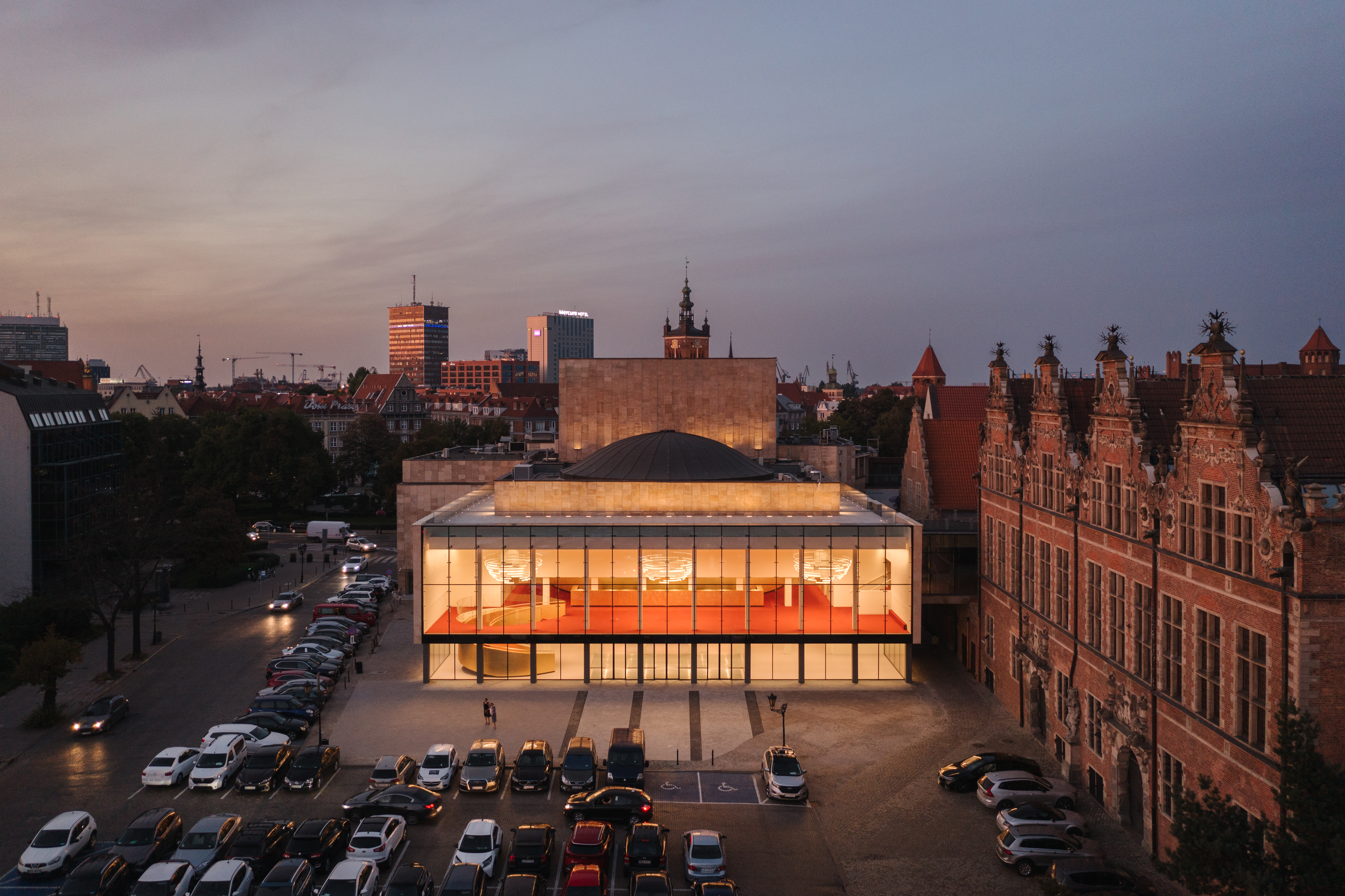 Teatr Wybrzeże - Więcej